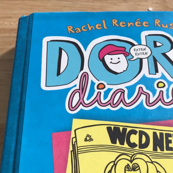 ☘️2 for $10 Sale☘️ Dork Diaries #5 Tales from a Not-So-Smart Miss know-it-all - Picture 3 of 17
